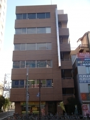 ZXY 成増