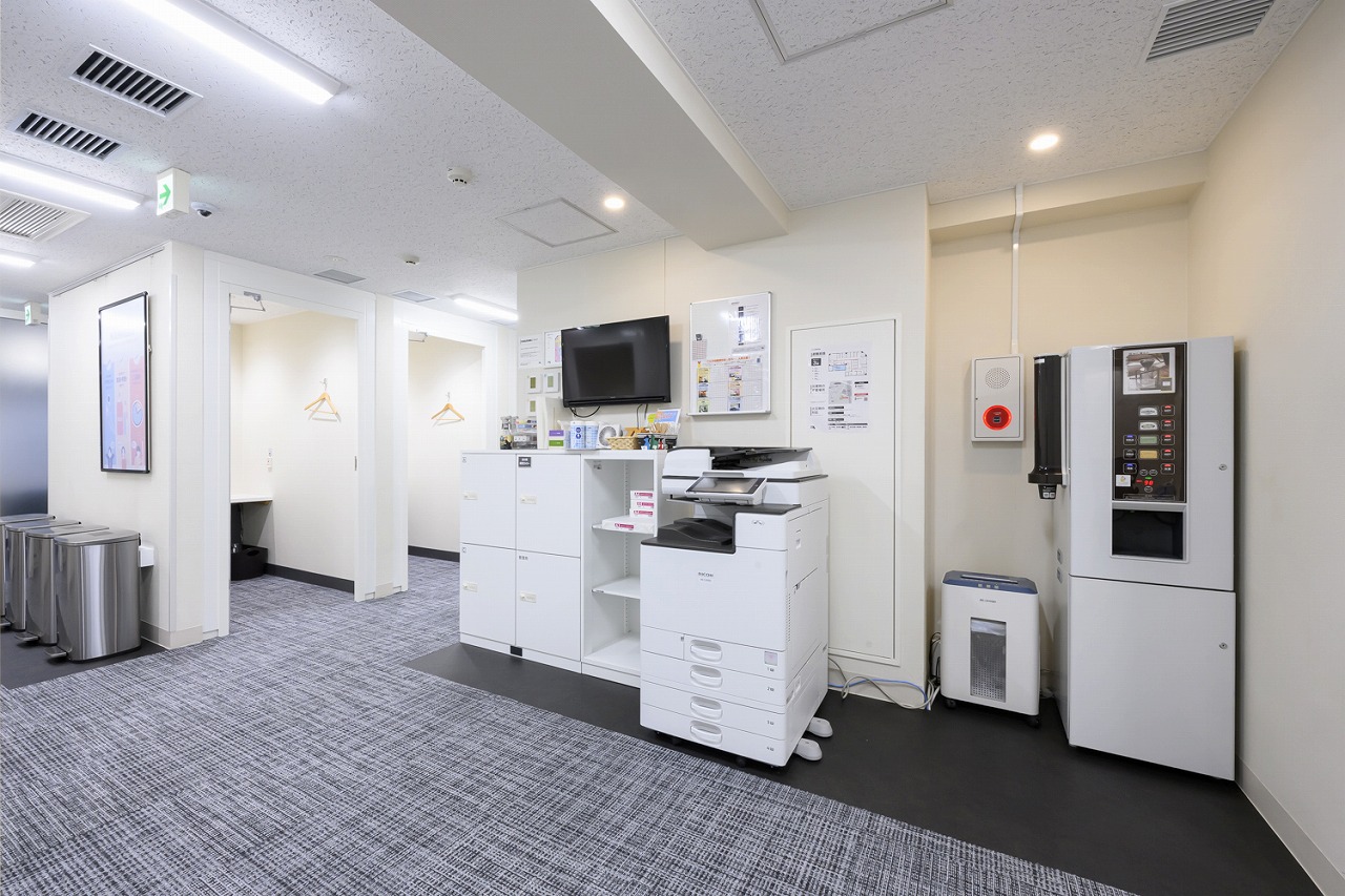 ZXY［ジザイ］新橋内幸町 | サテライトオフィスサービス | テレワーク