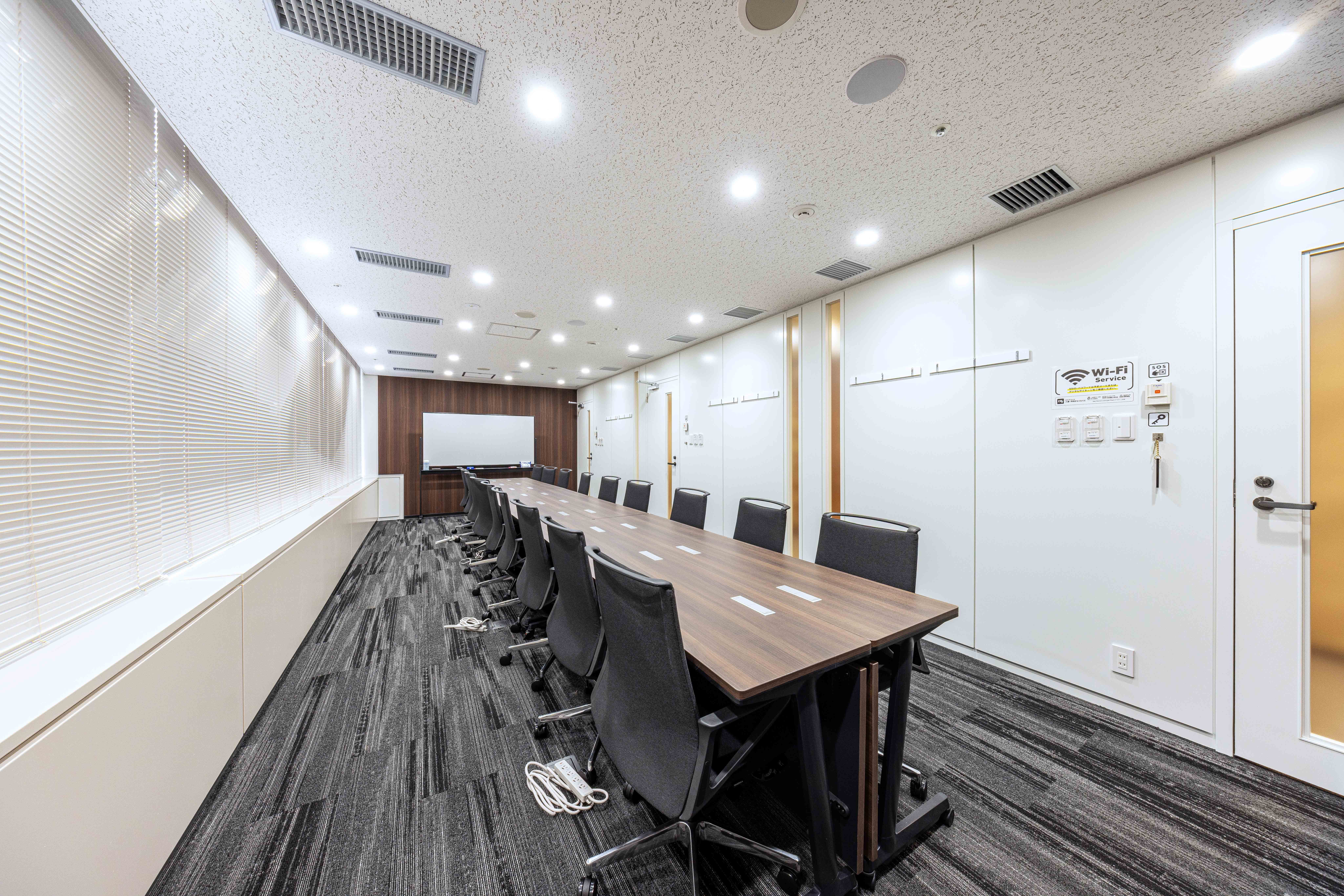 浅草橋駅」から徒歩1分 | 少人数用貸し会議室【ZXY Meets】