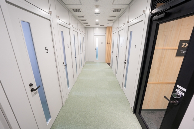 ZXY［ジザイ］天王寺 | サテライトオフィスサービス | テレワークに