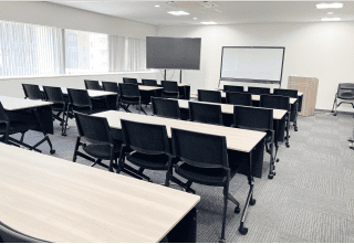 20〜29名用会議室 イメージ